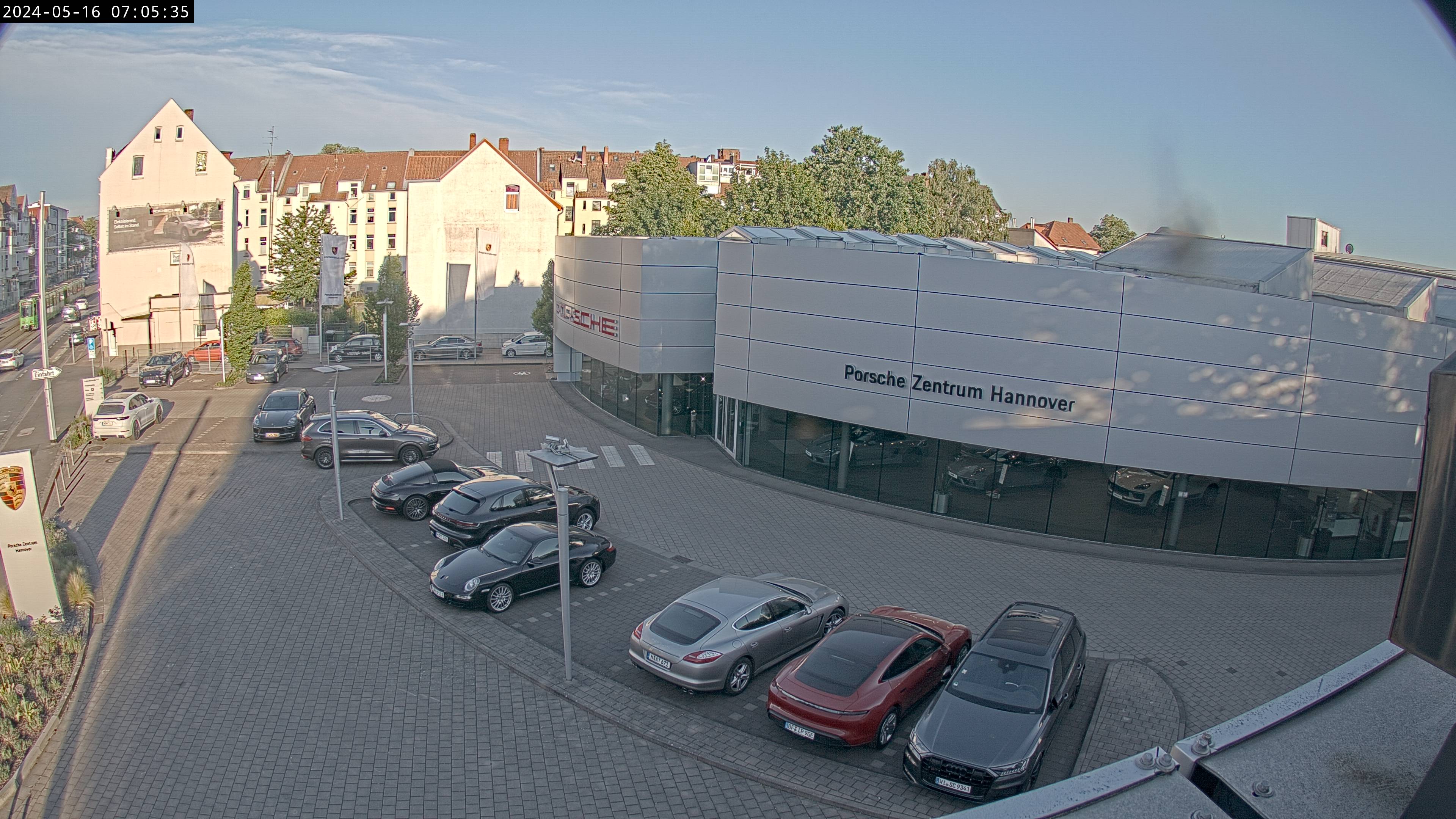 Hannover, Porschezentrum / Deutschland